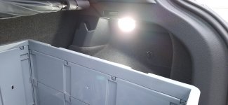 2024-12-04 Kofferraumleuchte_LED.jpg